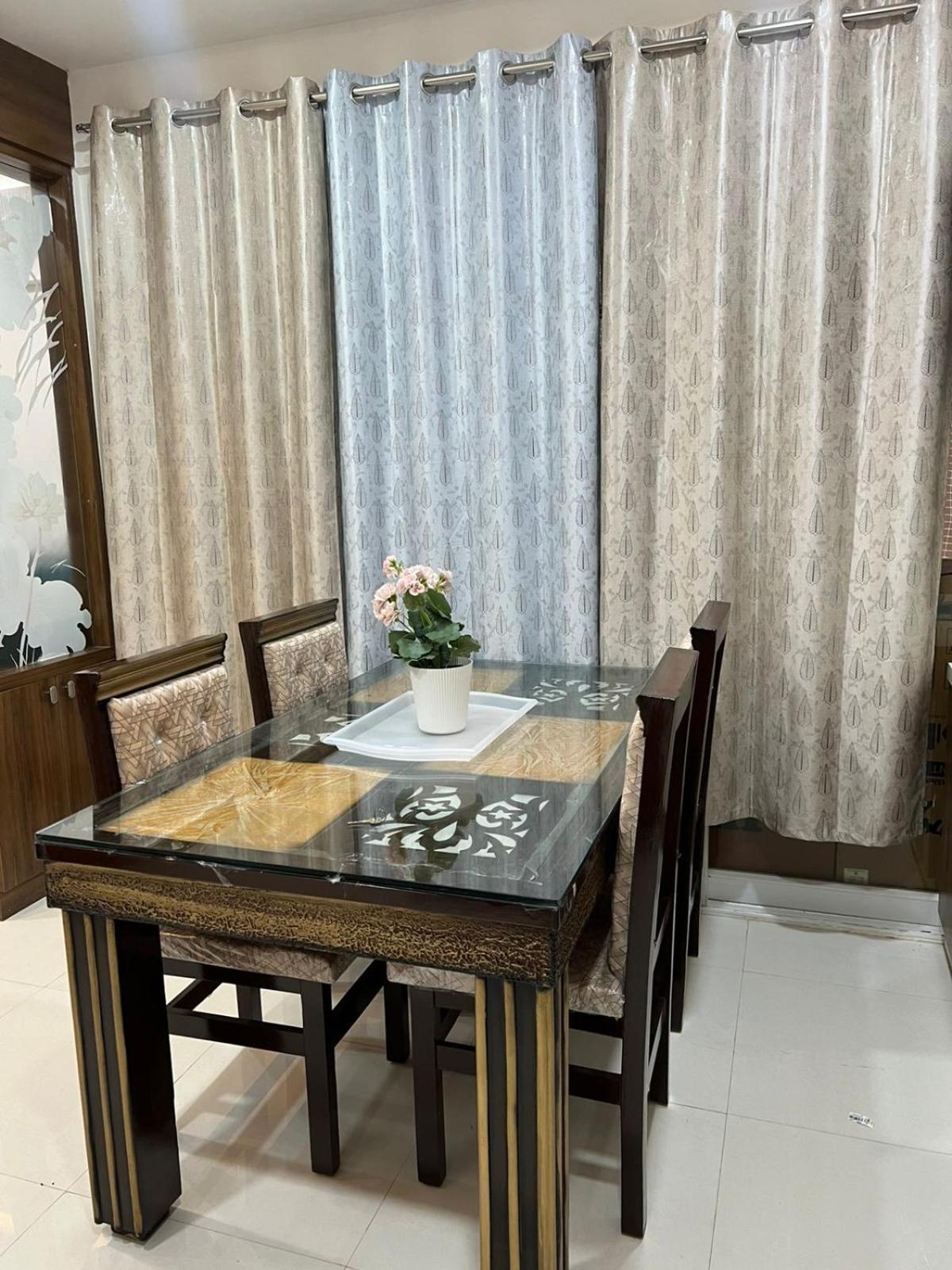 Service Apartment At Financial District Haidarábád Kültér fotó